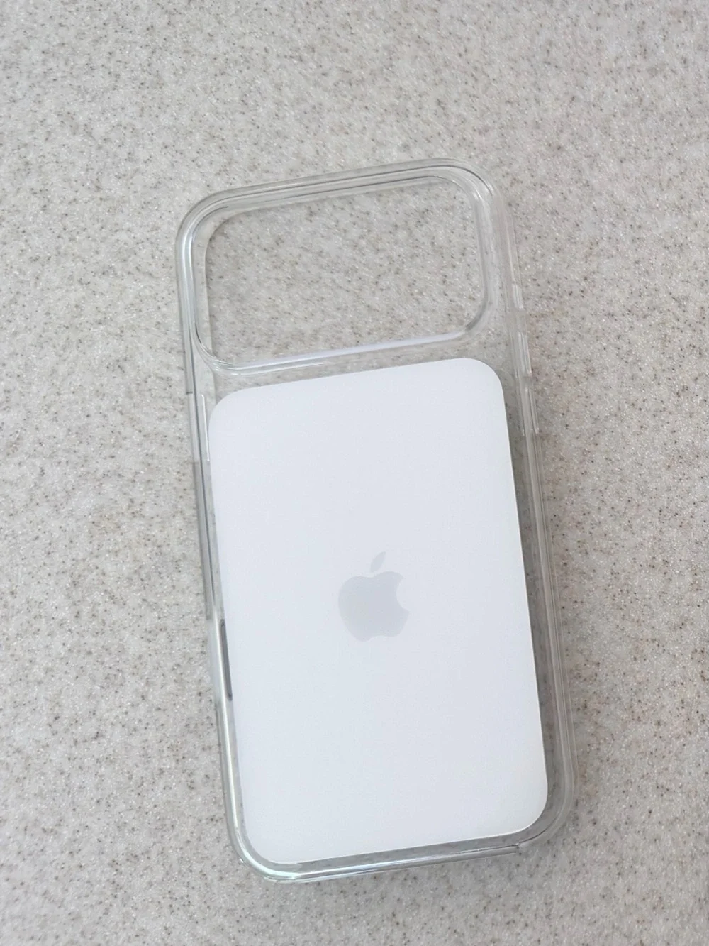 Apple Clear iPhone Case - iPhone 17 Pro Max